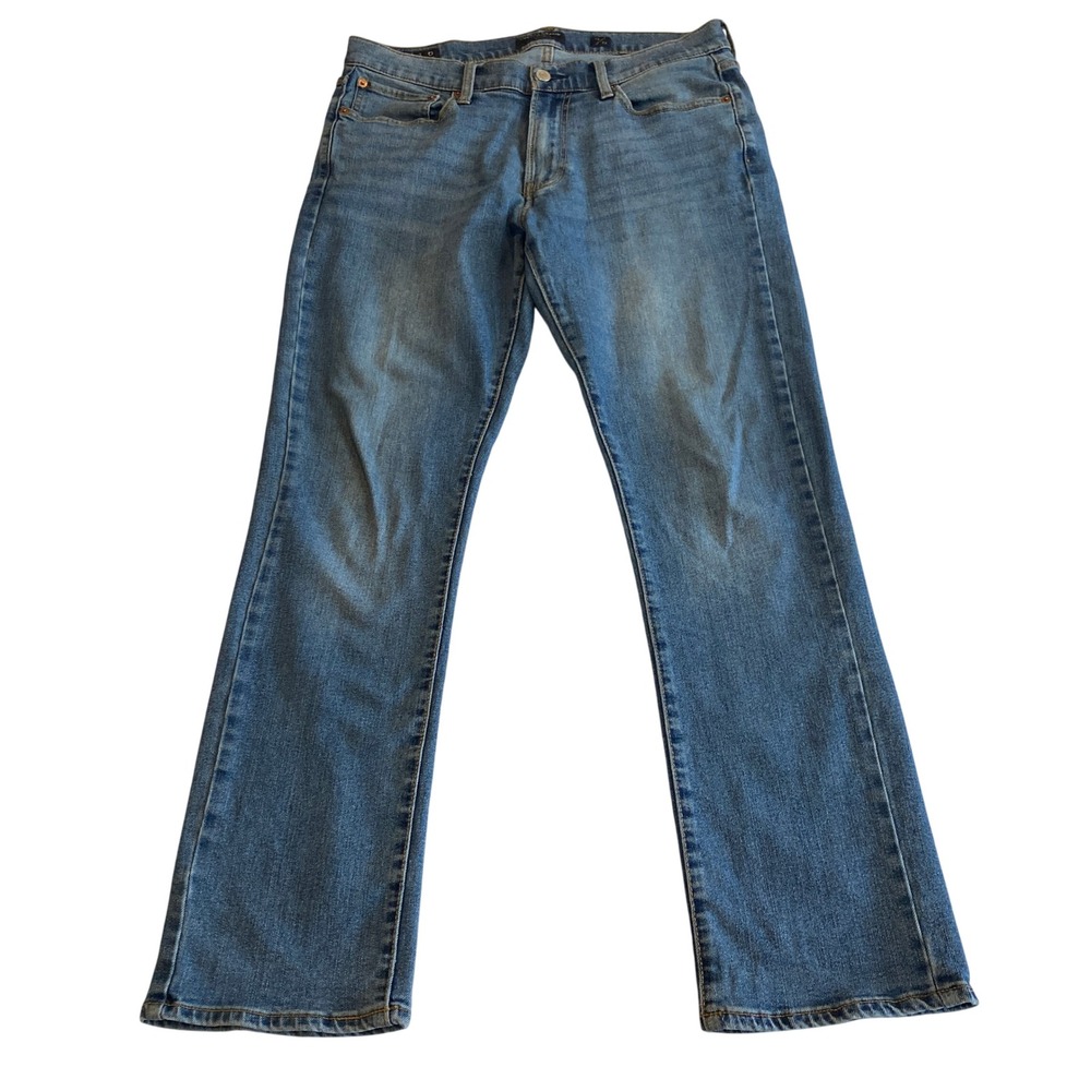 Lucky Brand 410 Athletic Slim Mens Jeans 32x32 (Fit 33x30.5) Medium Wash Blue